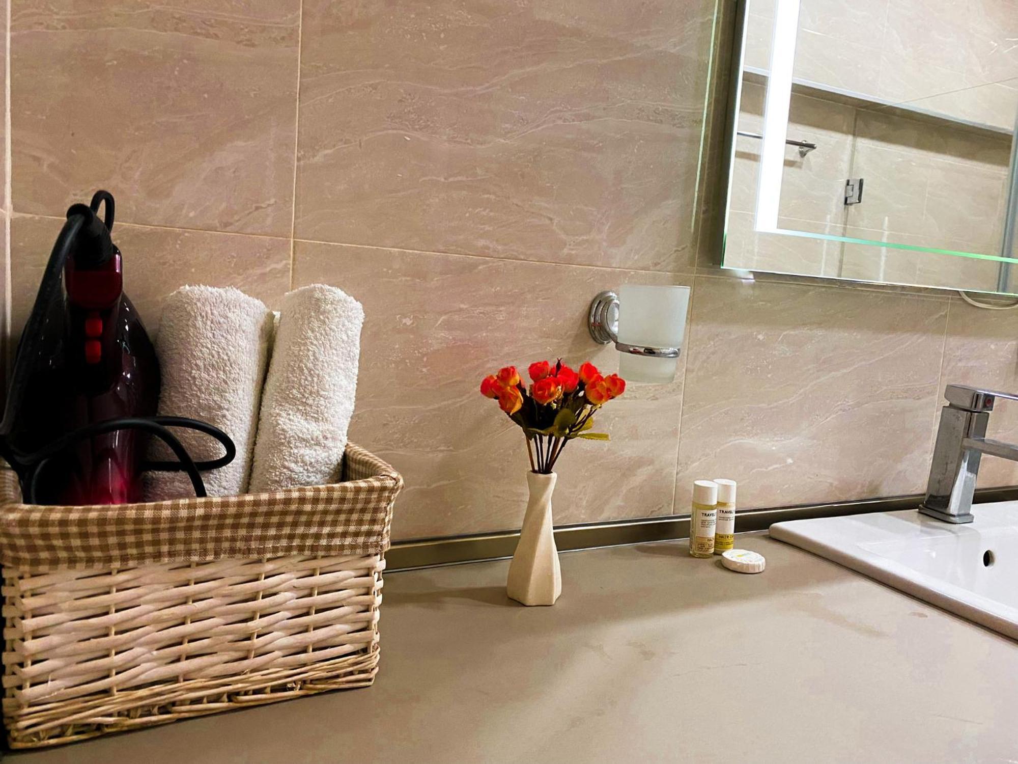 Zaav Apartment Тбилиси Екстериор снимка